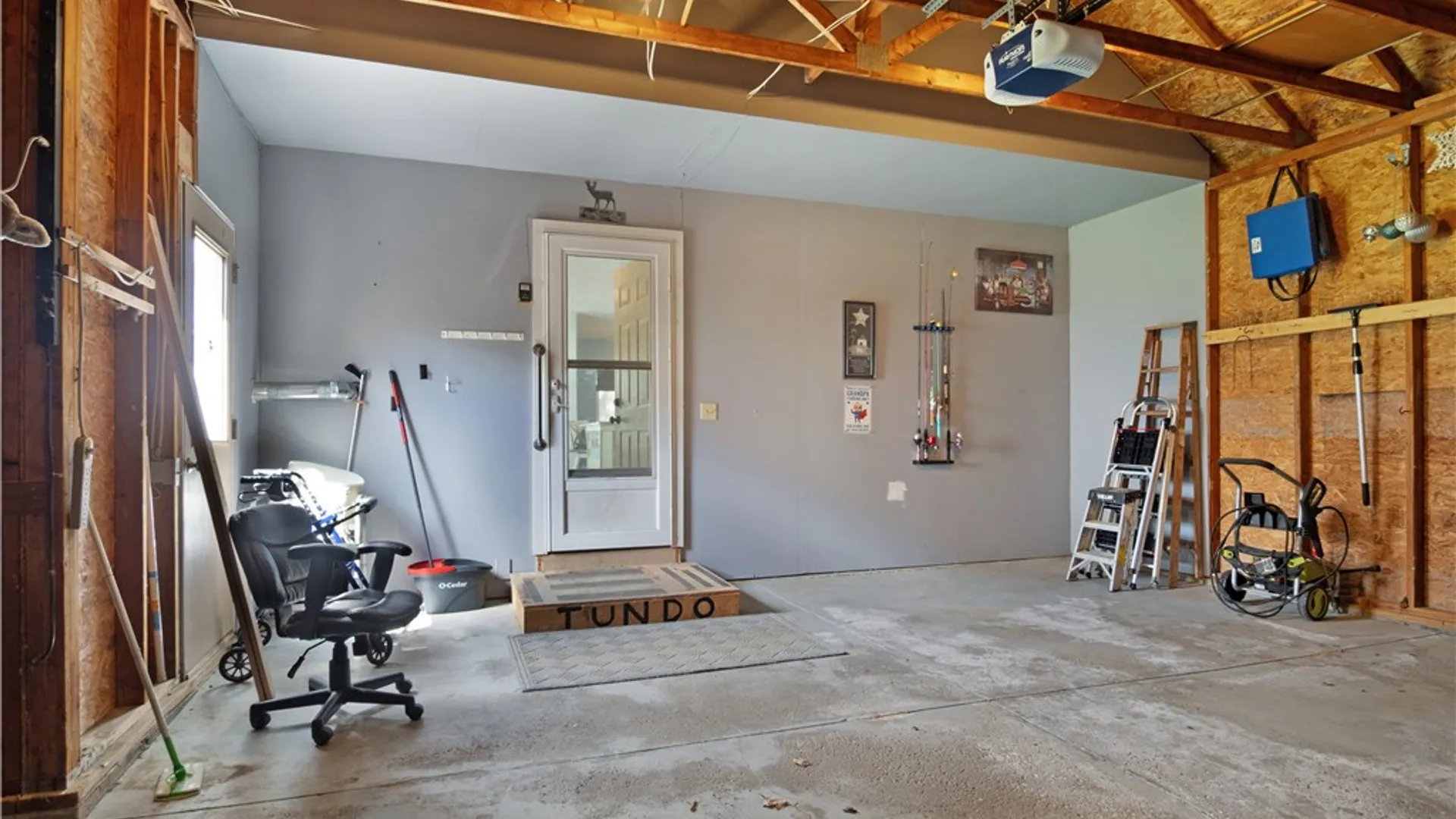 Property at 16 Alton Way, Henrietta, NY 14586 31