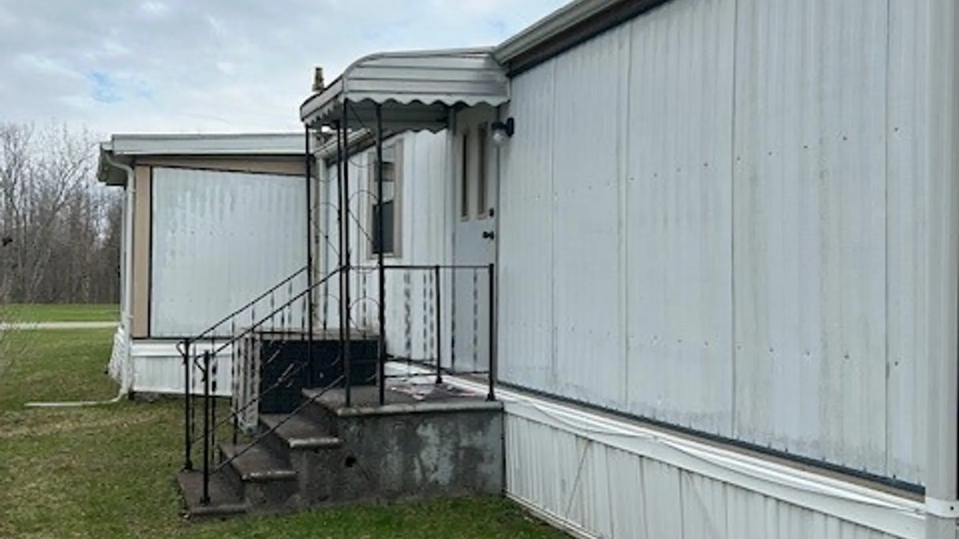 Property at 110 Bush Gardens, Alden, NY 14004 5