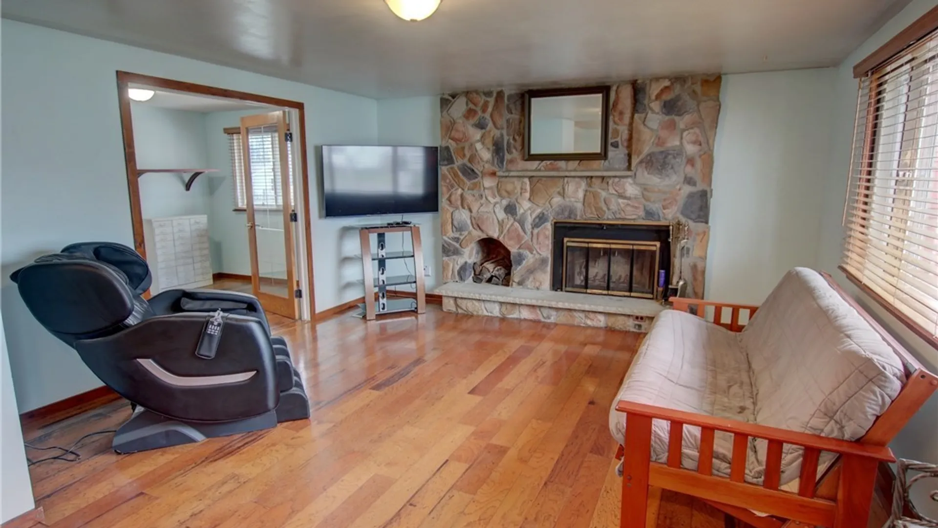 Property at 6886 Hamilton Drive, Evans, NY 14047 15