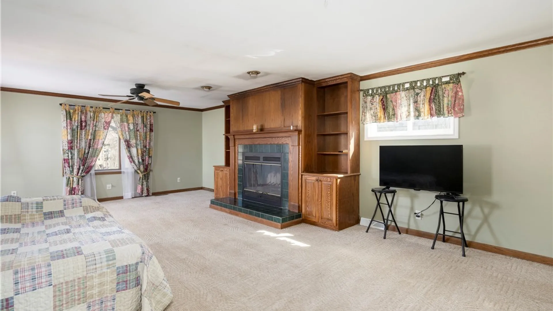 Property at 2624 Sunset Drive, Eden, NY 14057 2