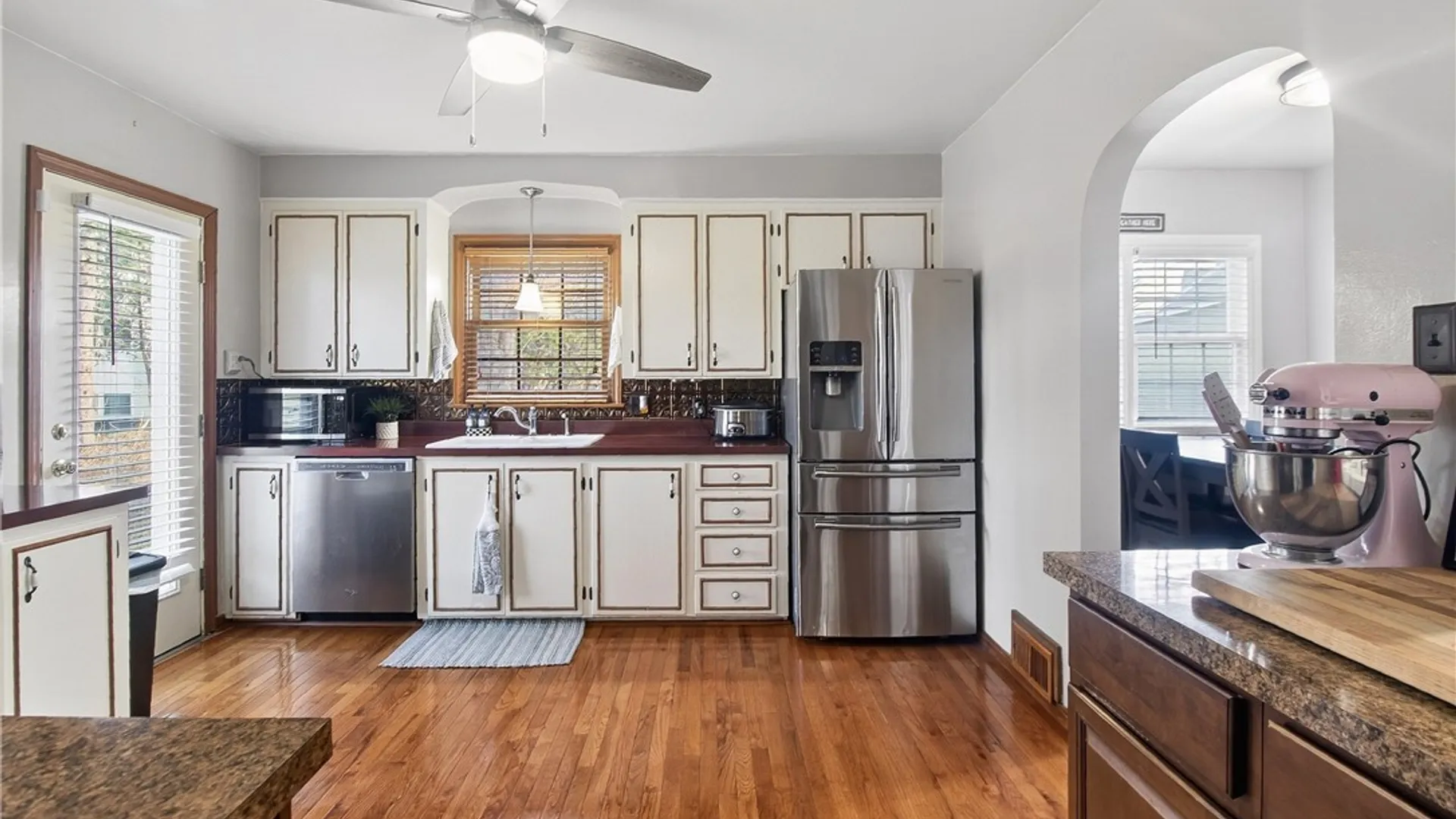 Property at 8 Crescent Drive, New Hartford, NY 13417 23