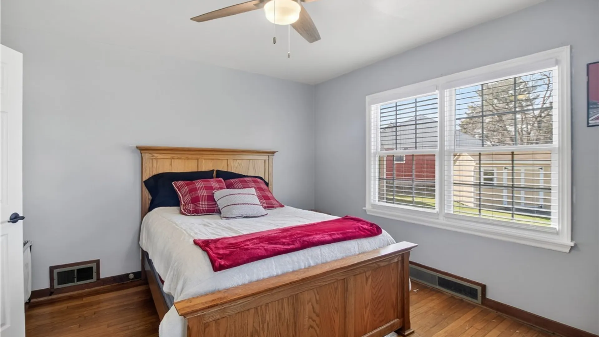 Property at 8 Crescent Drive, New Hartford, NY 13417 33