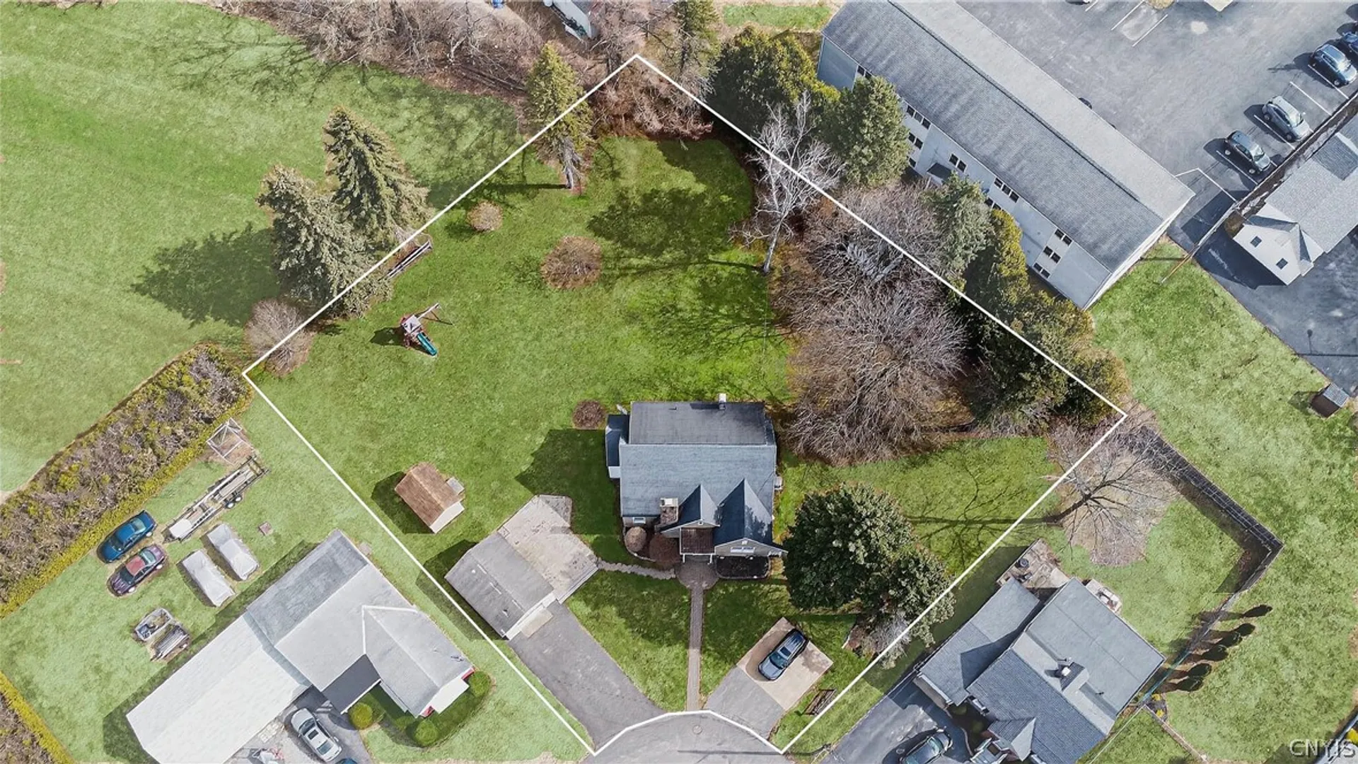 Property at 8 Crescent Drive, New Hartford, NY 13417 4