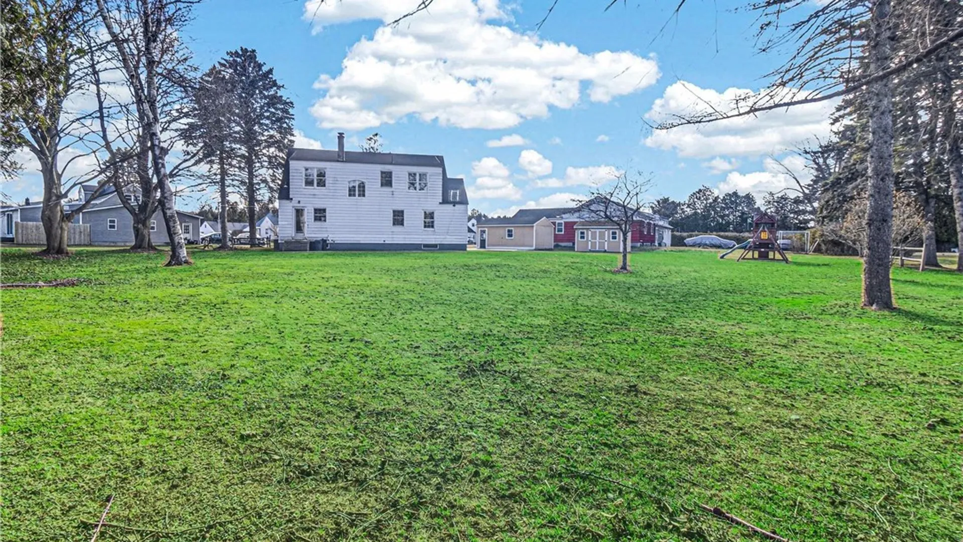 Property at 8 Crescent Drive, New Hartford, NY 13417 49