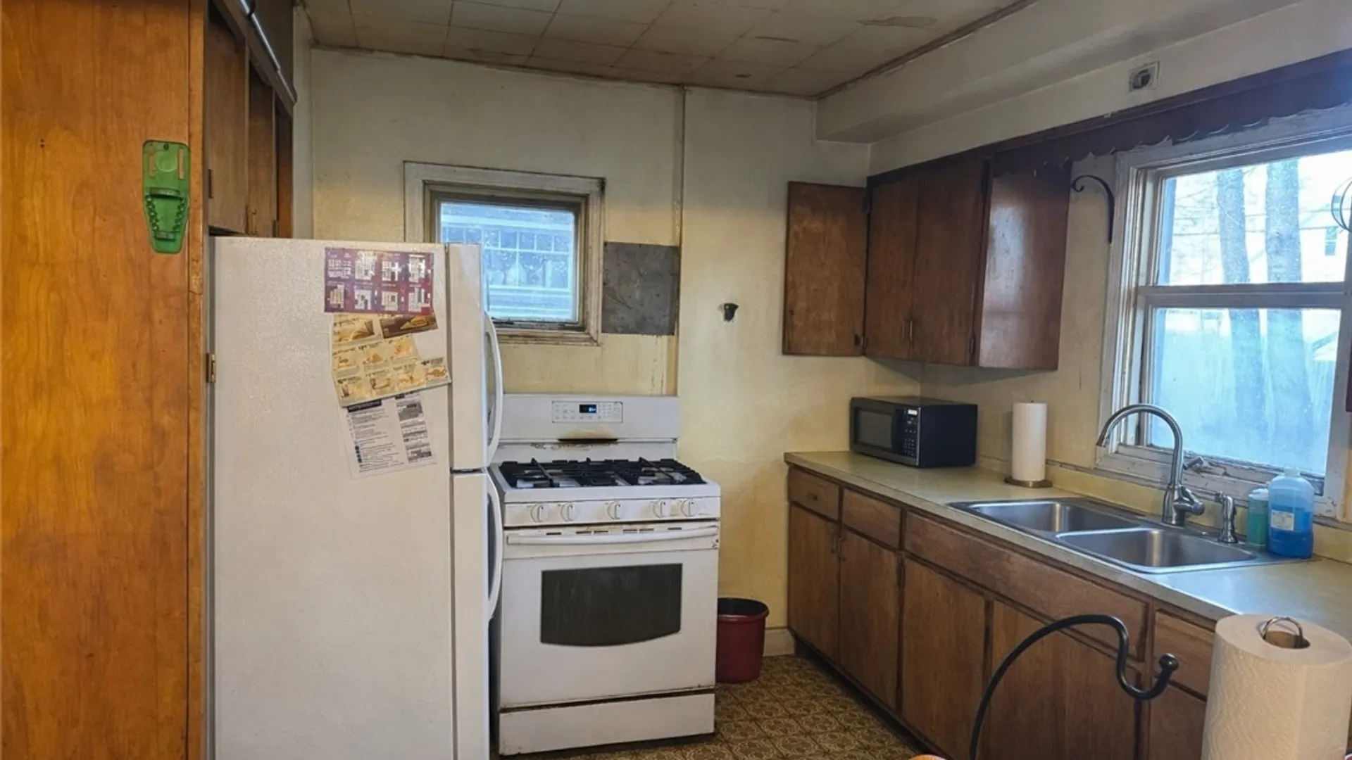 Property at 206 Mohawk Street, Rochester, NY 14621 4