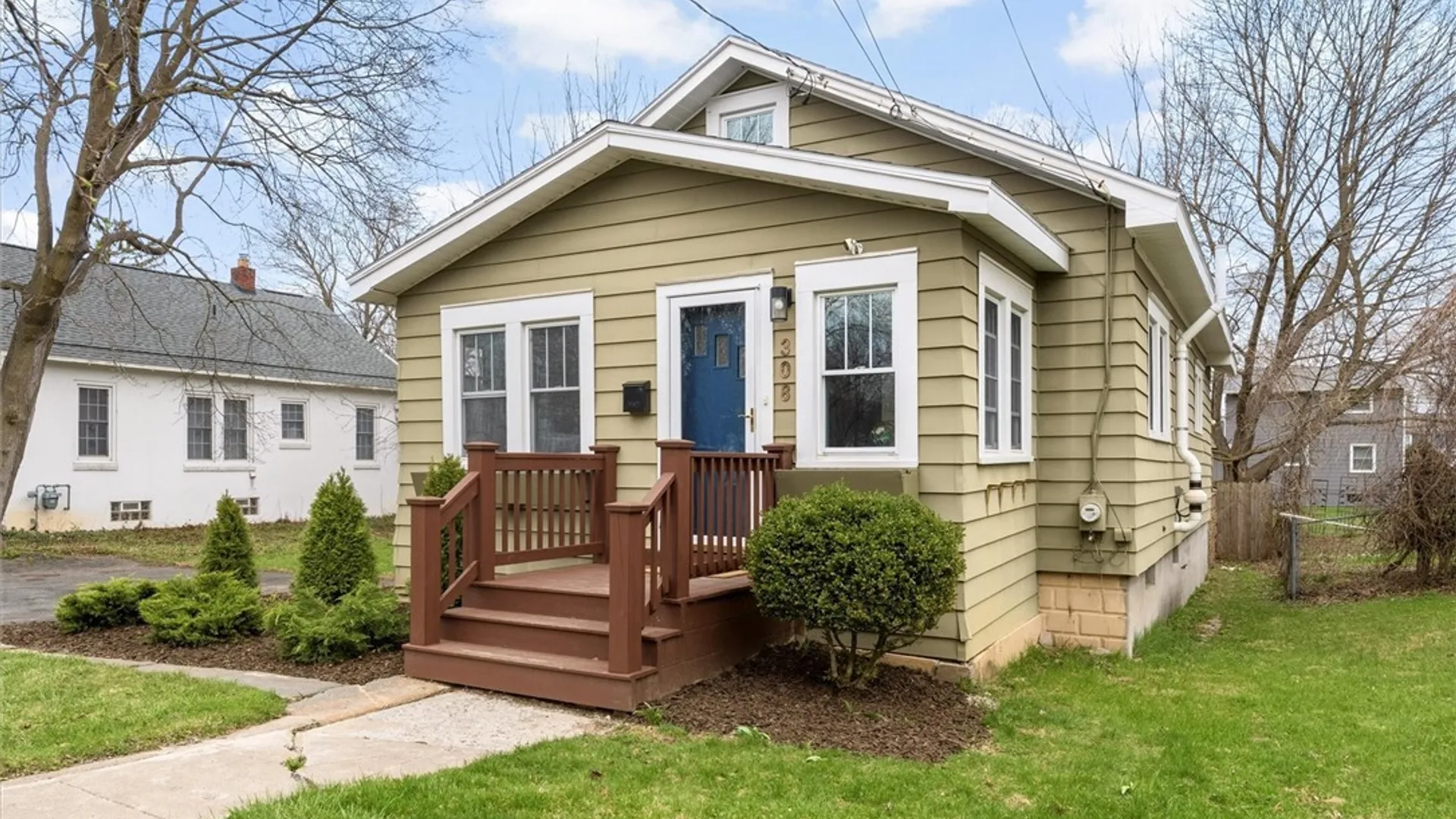 Property at 308 Mackay Avenue, Camillus, NY 13219 2