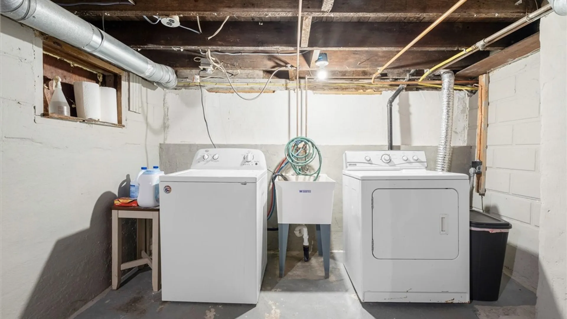 Property at 308 Mackay Avenue, Camillus, NY 13219 26