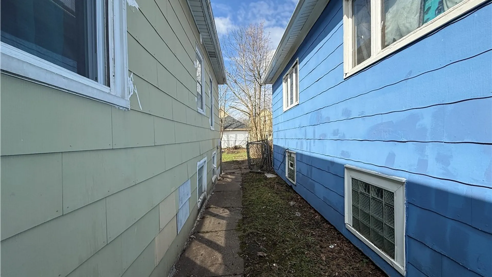 Property at 6 Humason Avenue, Buffalo, NY 14211 4