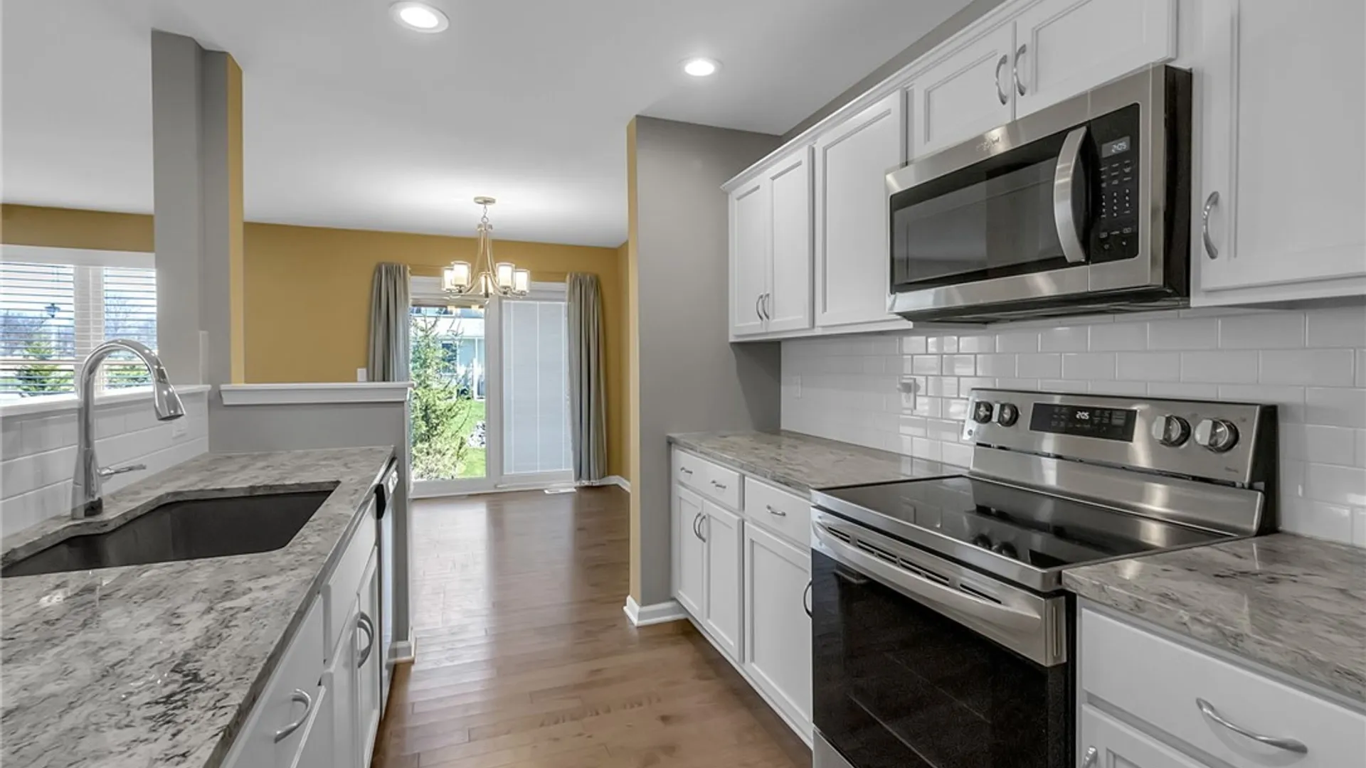 Property at 701 Carriage Lane, West Seneca, NY 14224 17