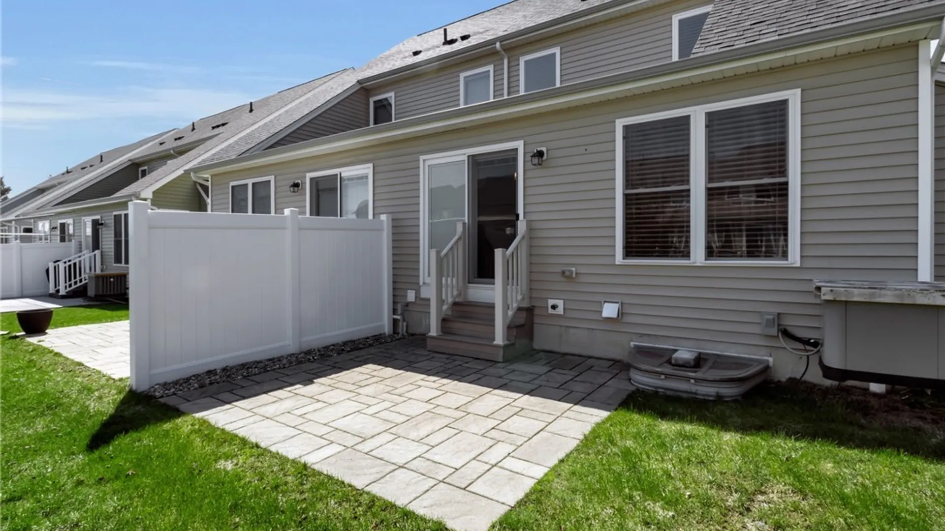 Property at 701 Carriage Lane, West Seneca, NY 14224 2