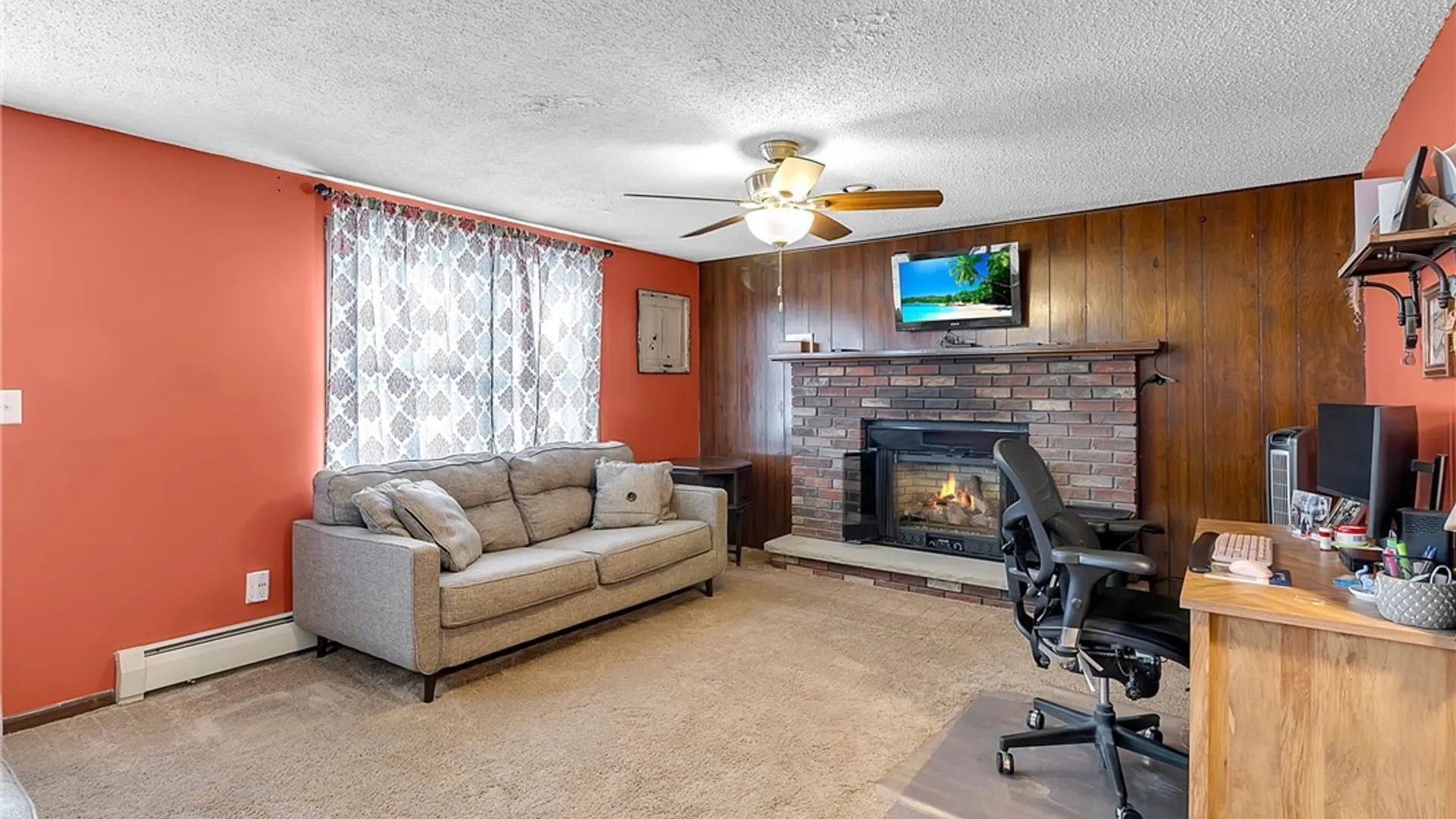Property at 12 Rollingwood Drive, Lancaster, NY 14086 17