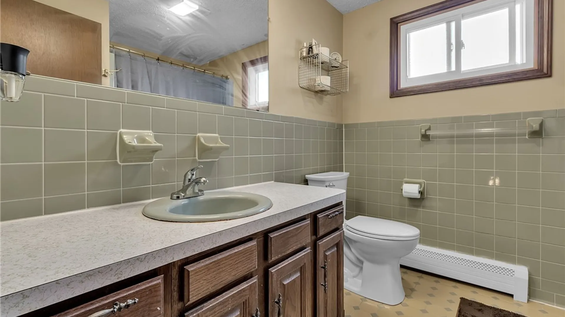 Property at 12 Rollingwood Drive, Lancaster, NY 14086 33