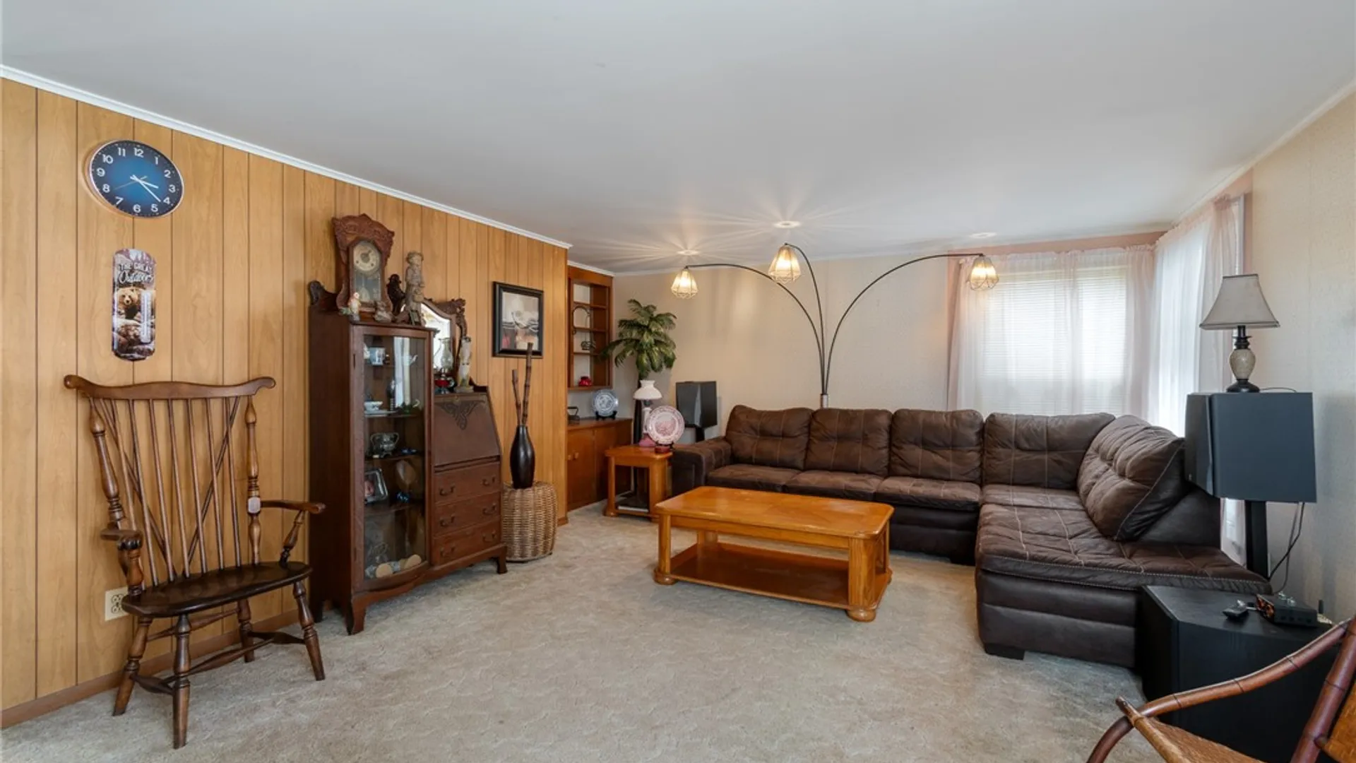 Property at 6302 Bennett Street, Williamson, NY 14589 10