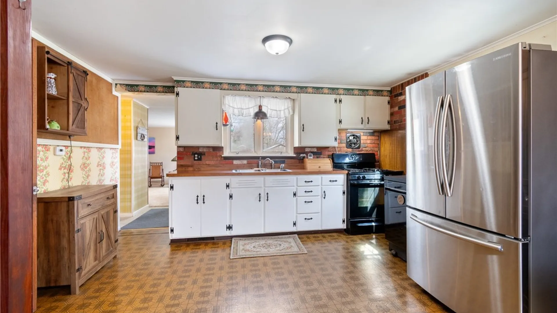 Property at 6302 Bennett Street, Williamson, NY 14589 14