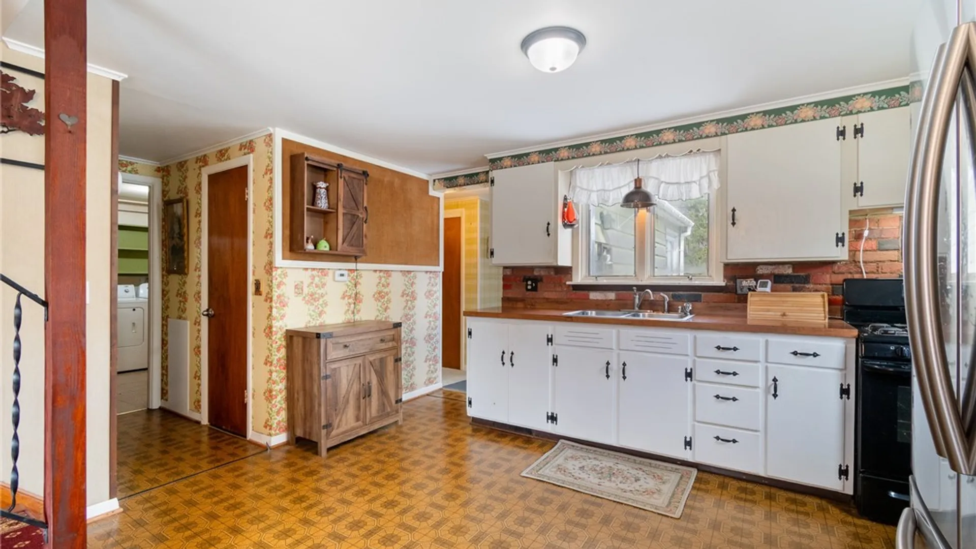 Property at 6302 Bennett Street, Williamson, NY 14589 16