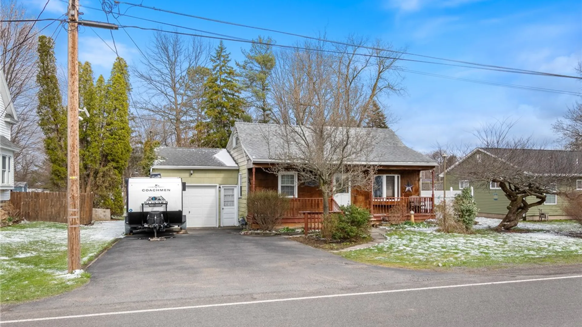 Property at 6302 Bennett Street, Williamson, NY 14589 2