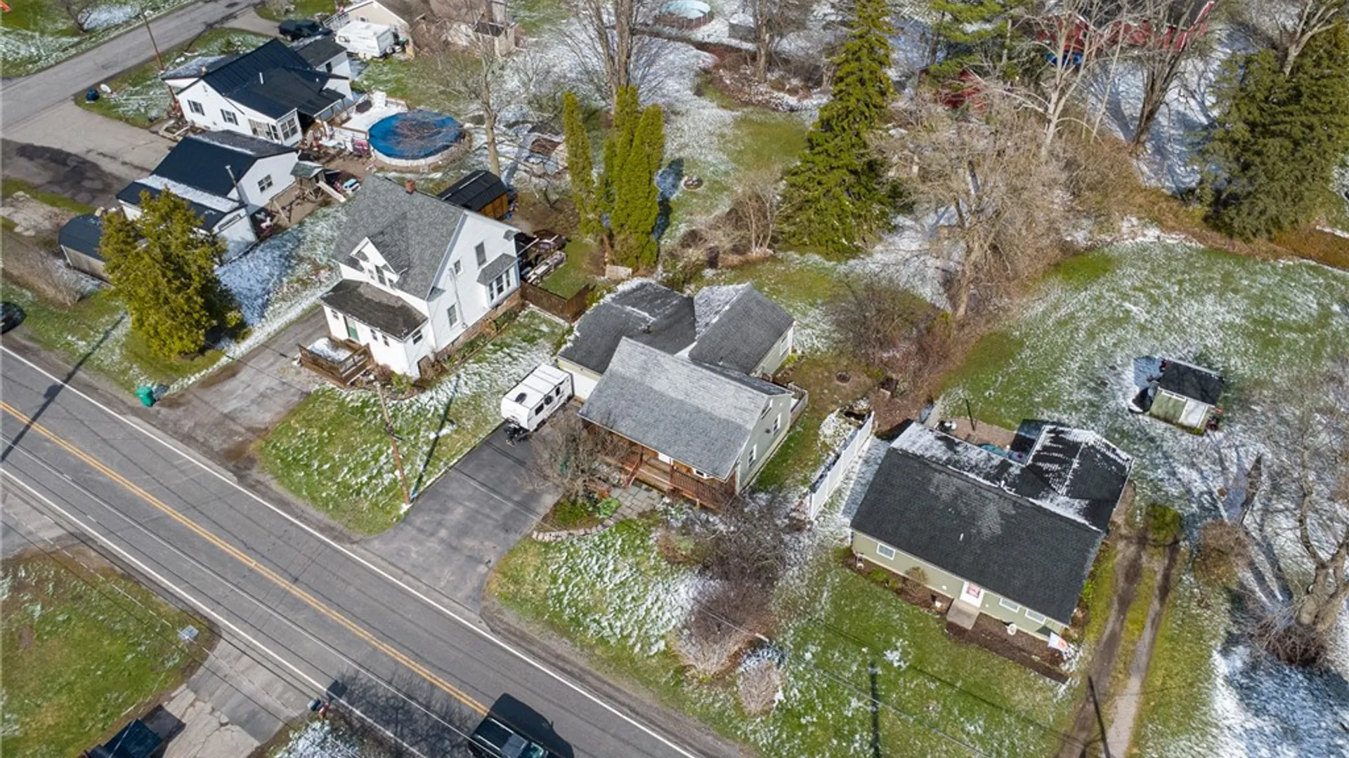 Property at 6302 Bennett Street, Williamson, NY 14589 5