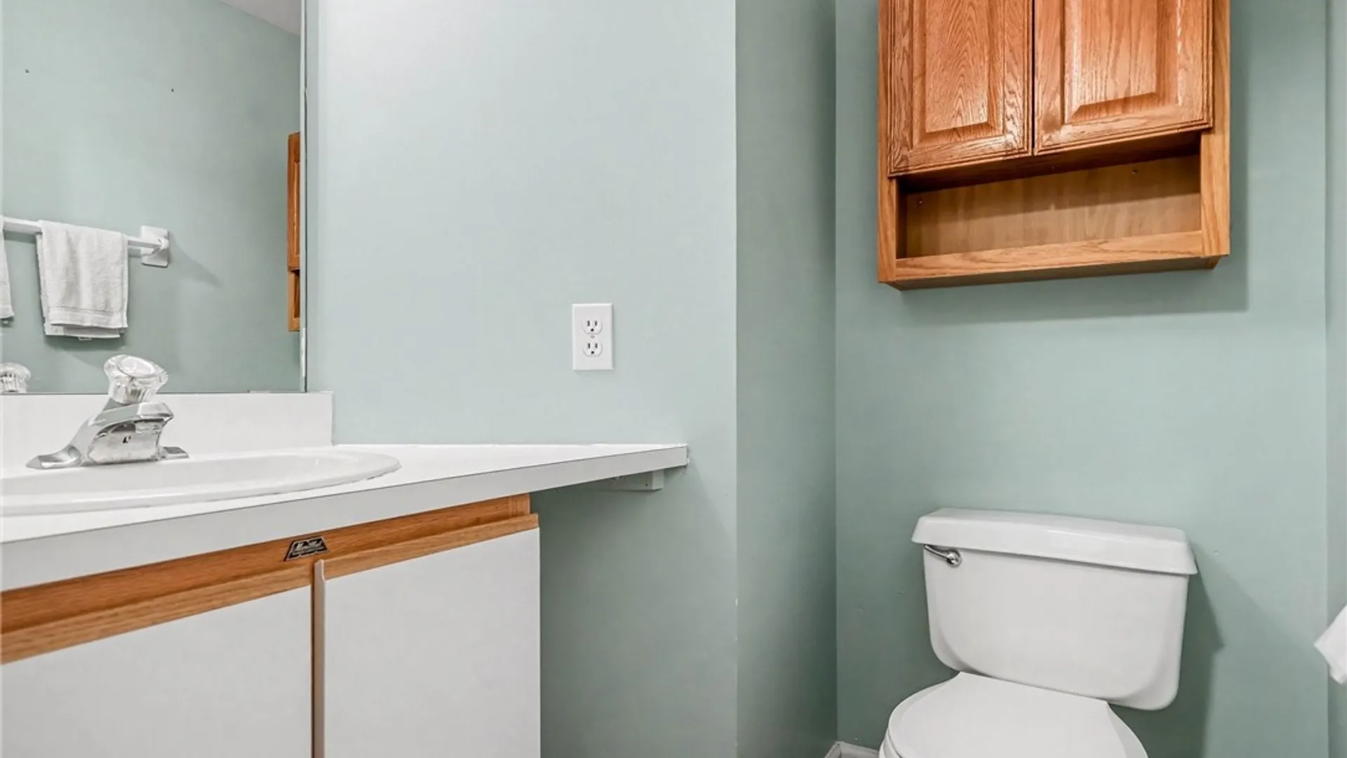 Property at 32 Wind Loft Circle, Perinton, NY 14450 12