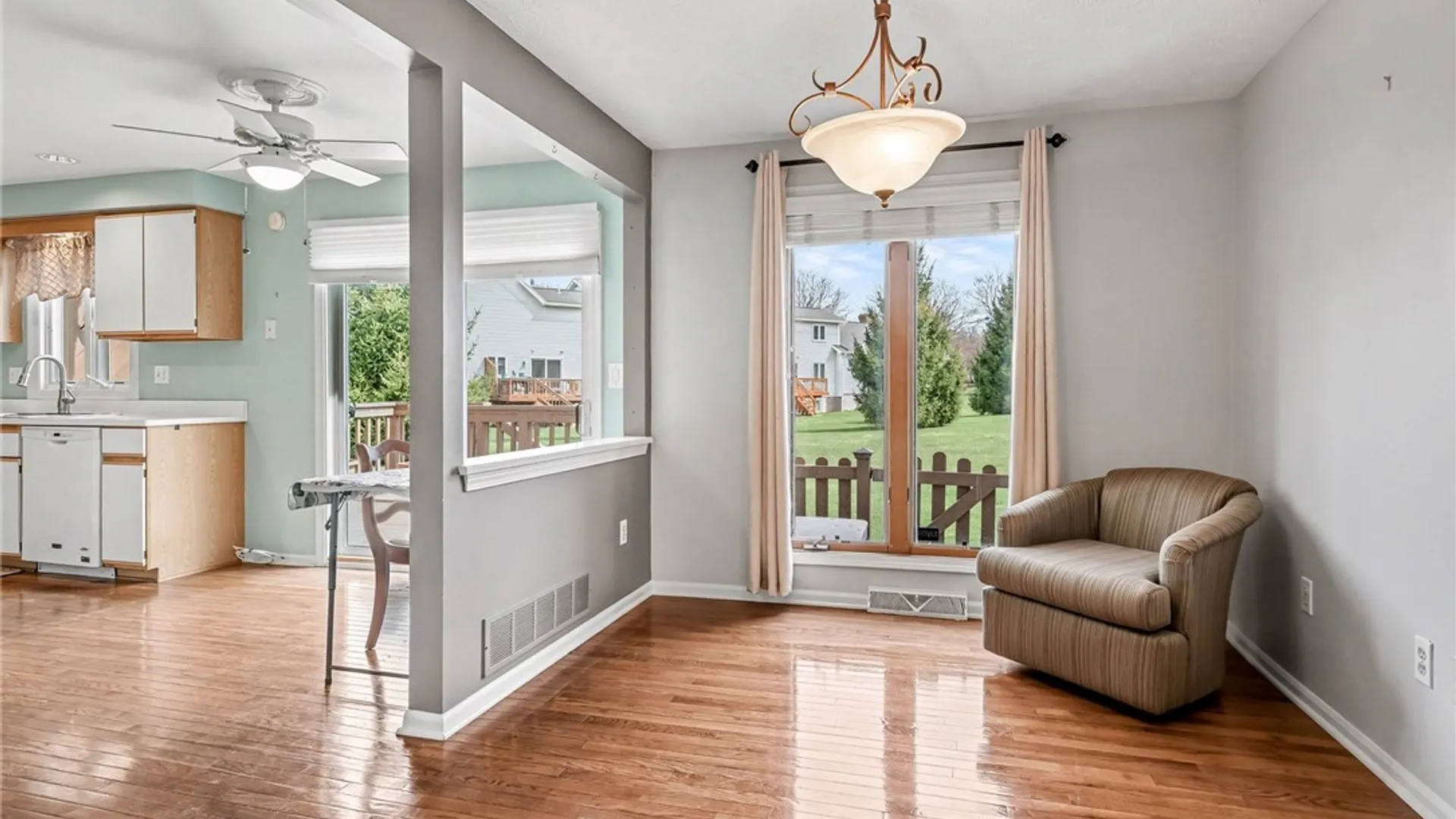 Property at 32 Wind Loft Circle, Perinton, NY 14450 7