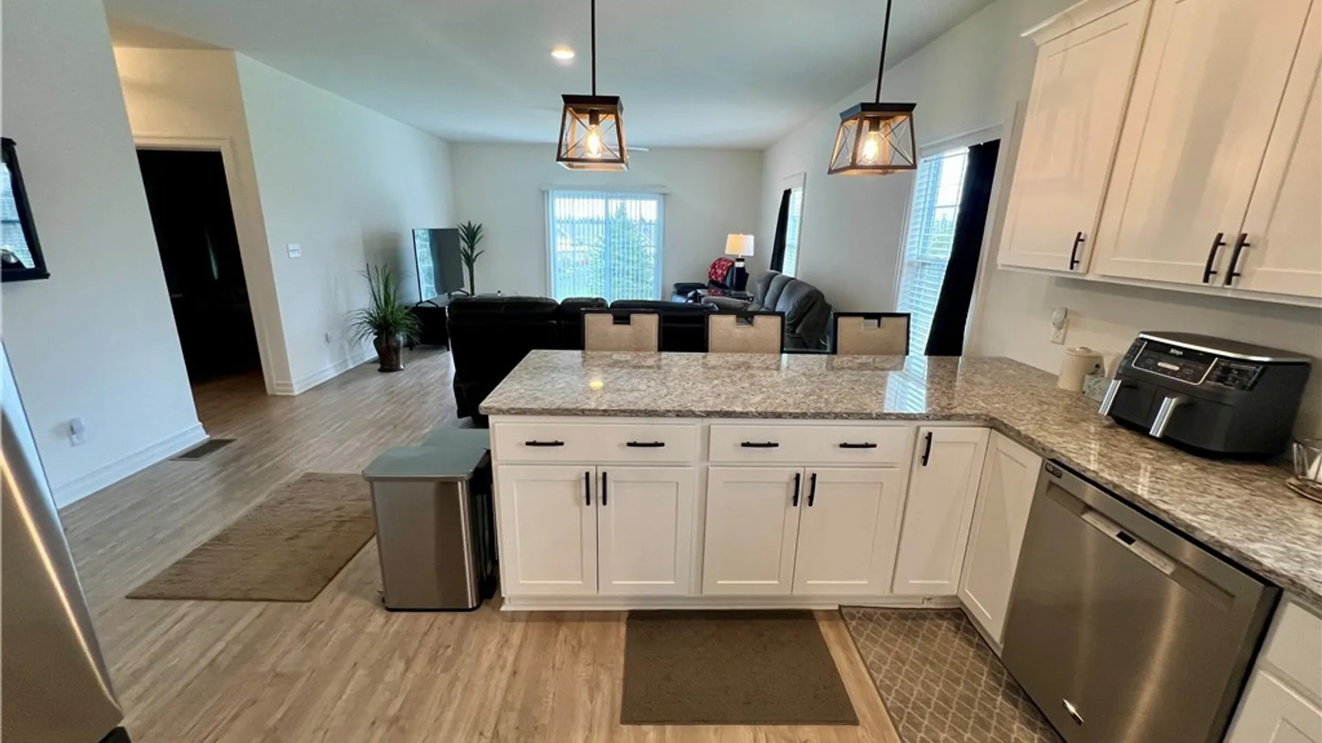 Property at 3050 Pleasant Avenue, Hamburg, NY 14075 14