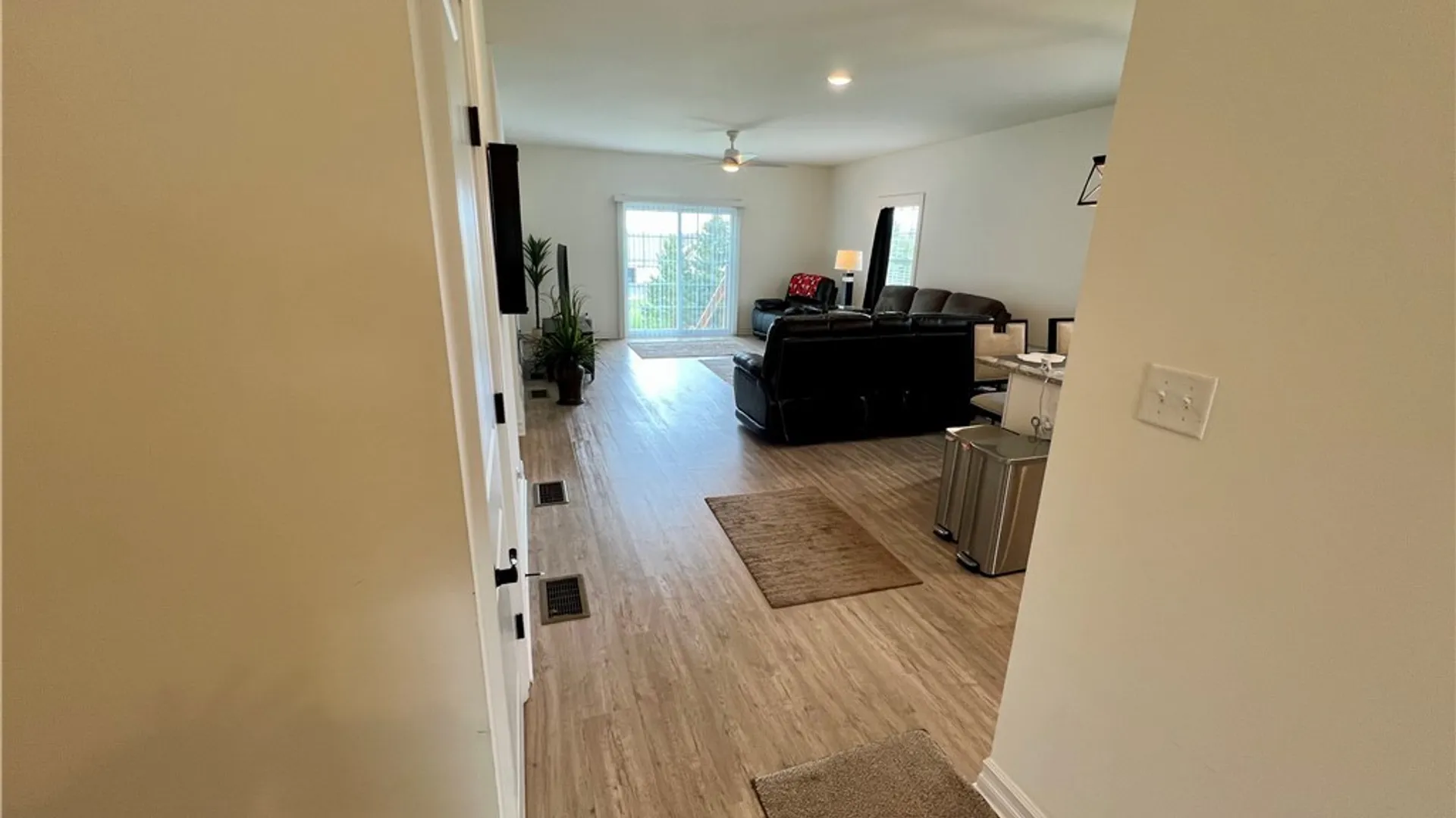 Property at 3050 Pleasant Avenue, Hamburg, NY 14075 16