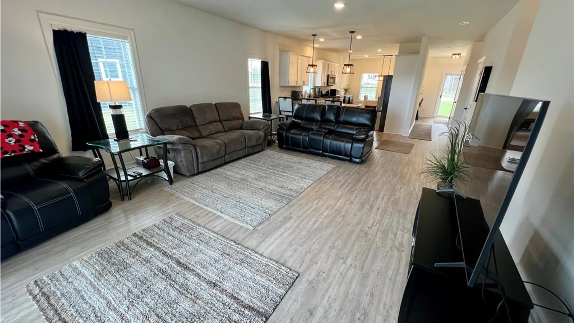 Property at 3050 Pleasant Avenue, Hamburg, NY 14075 20