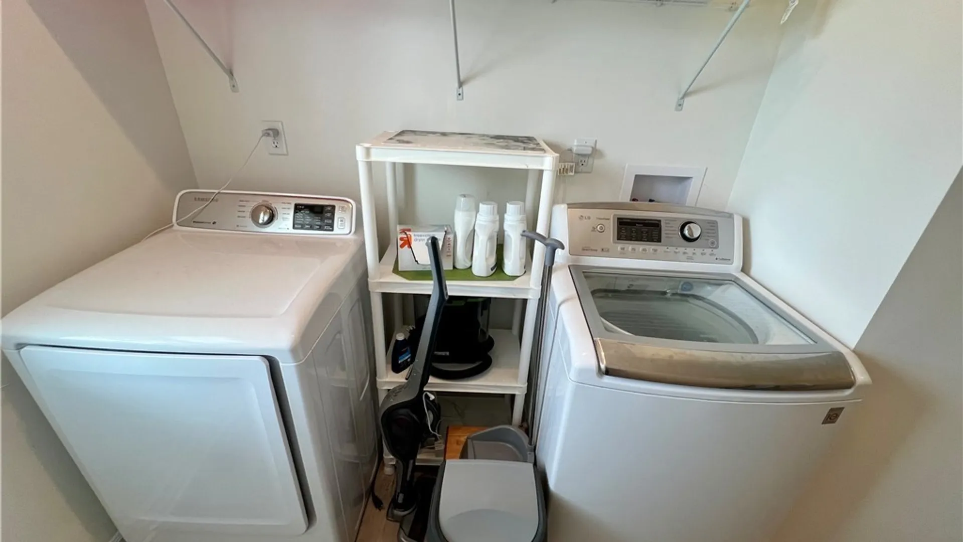 Property at 3050 Pleasant Avenue, Hamburg, NY 14075 31