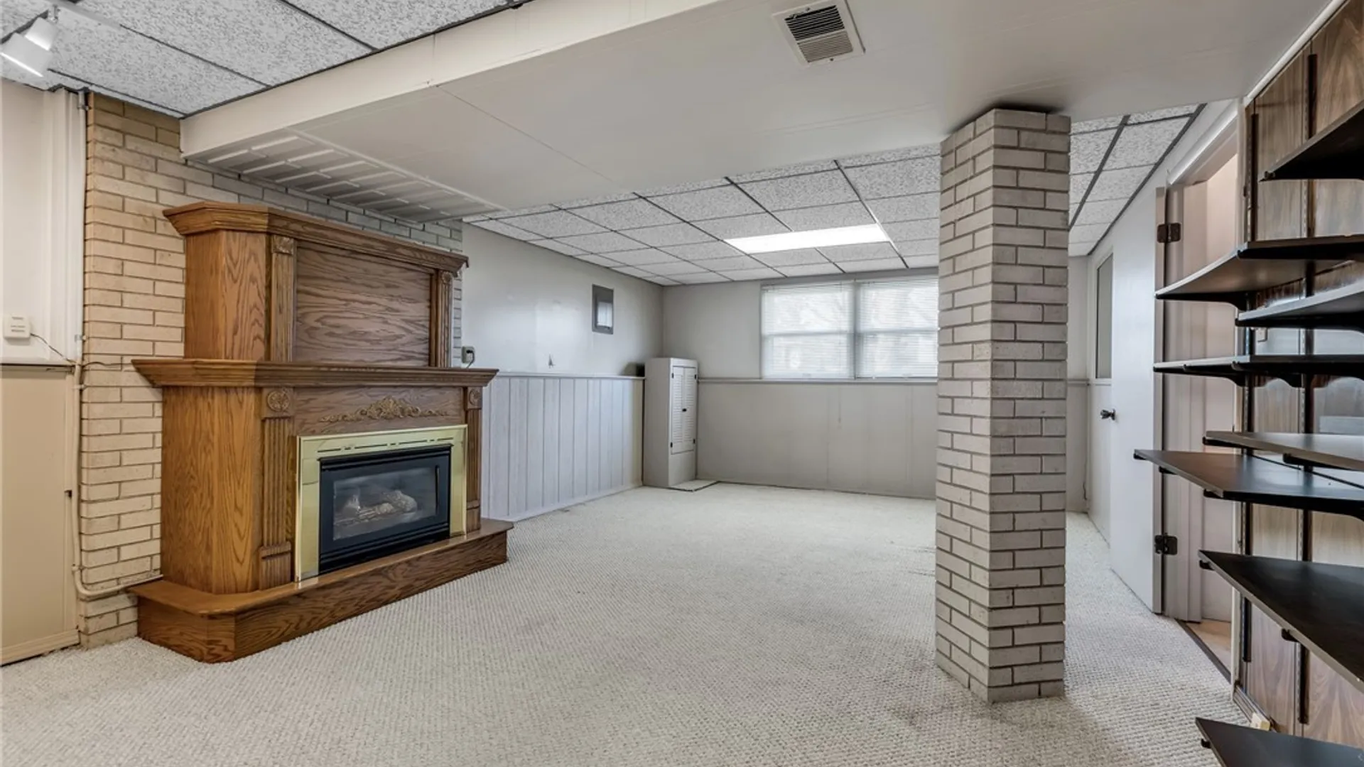Property at 409 Tracey Lane, Grand Island, NY 14072 23