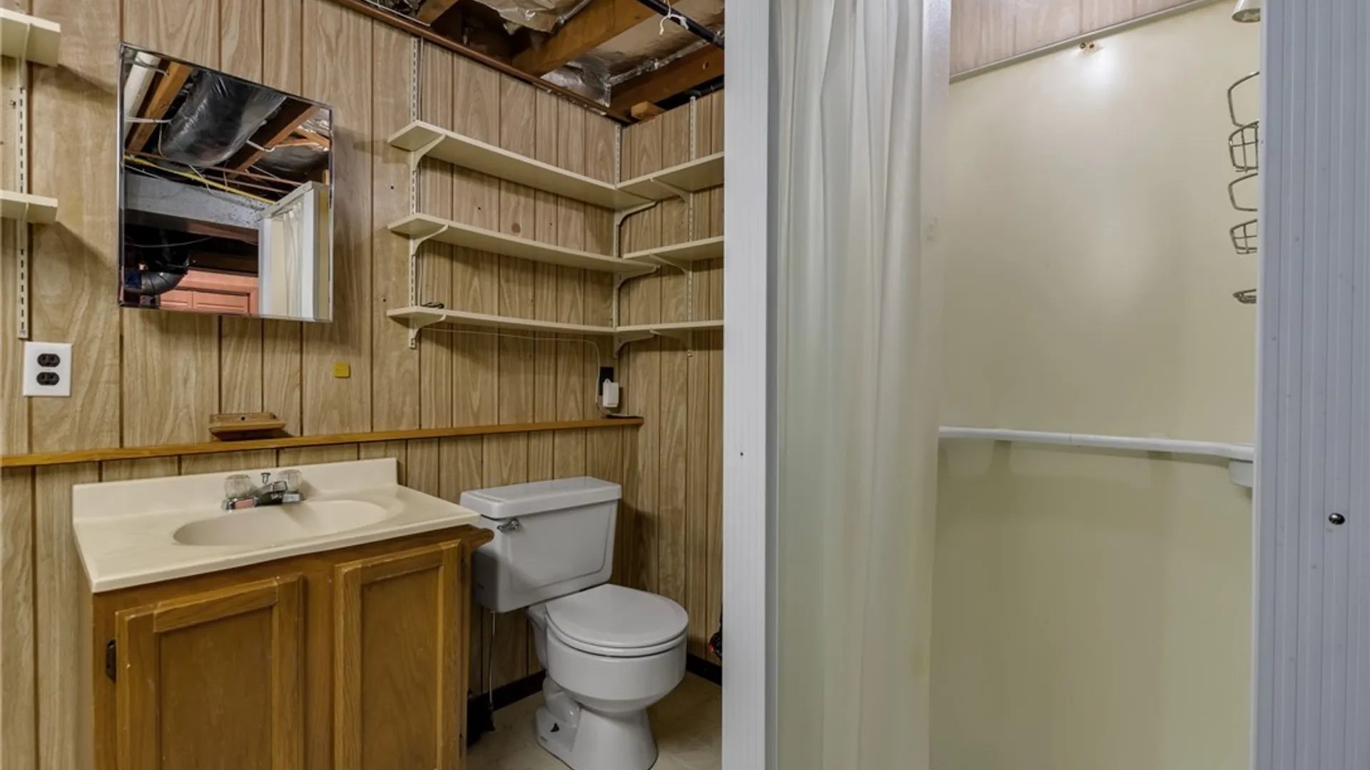 Property at 409 Tracey Lane, Grand Island, NY 14072 27