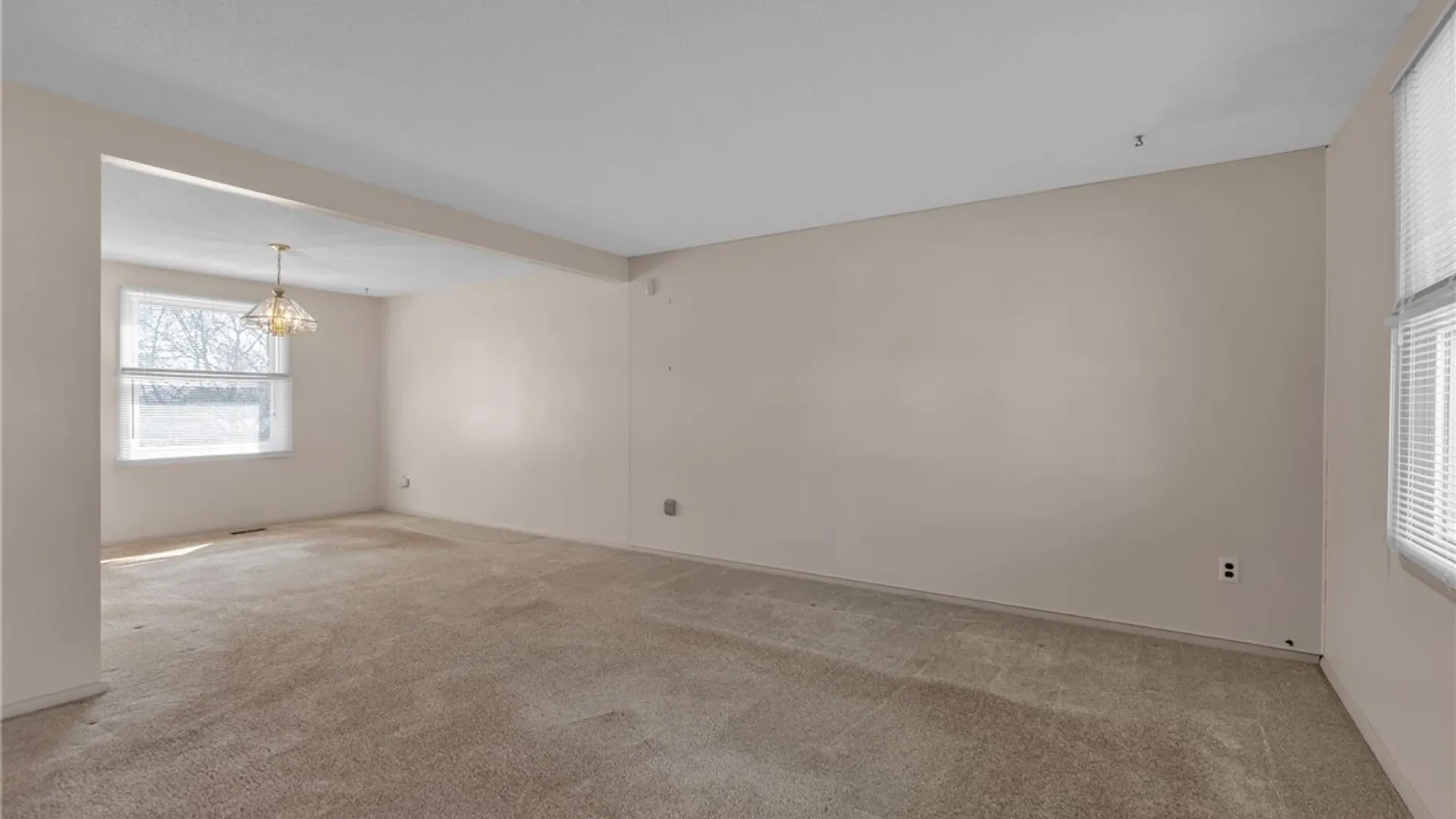Property at 409 Tracey Lane, Grand Island, NY 14072 5