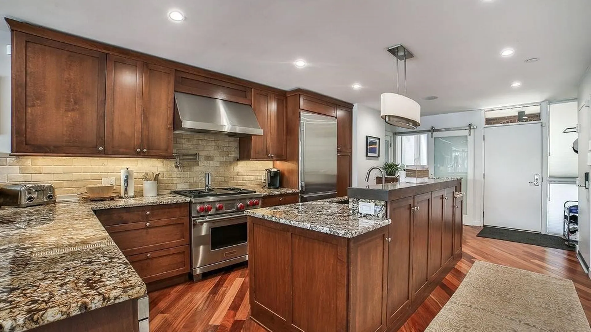 Property at 252 Rivermist Drive, Buffalo, NY 14202 9