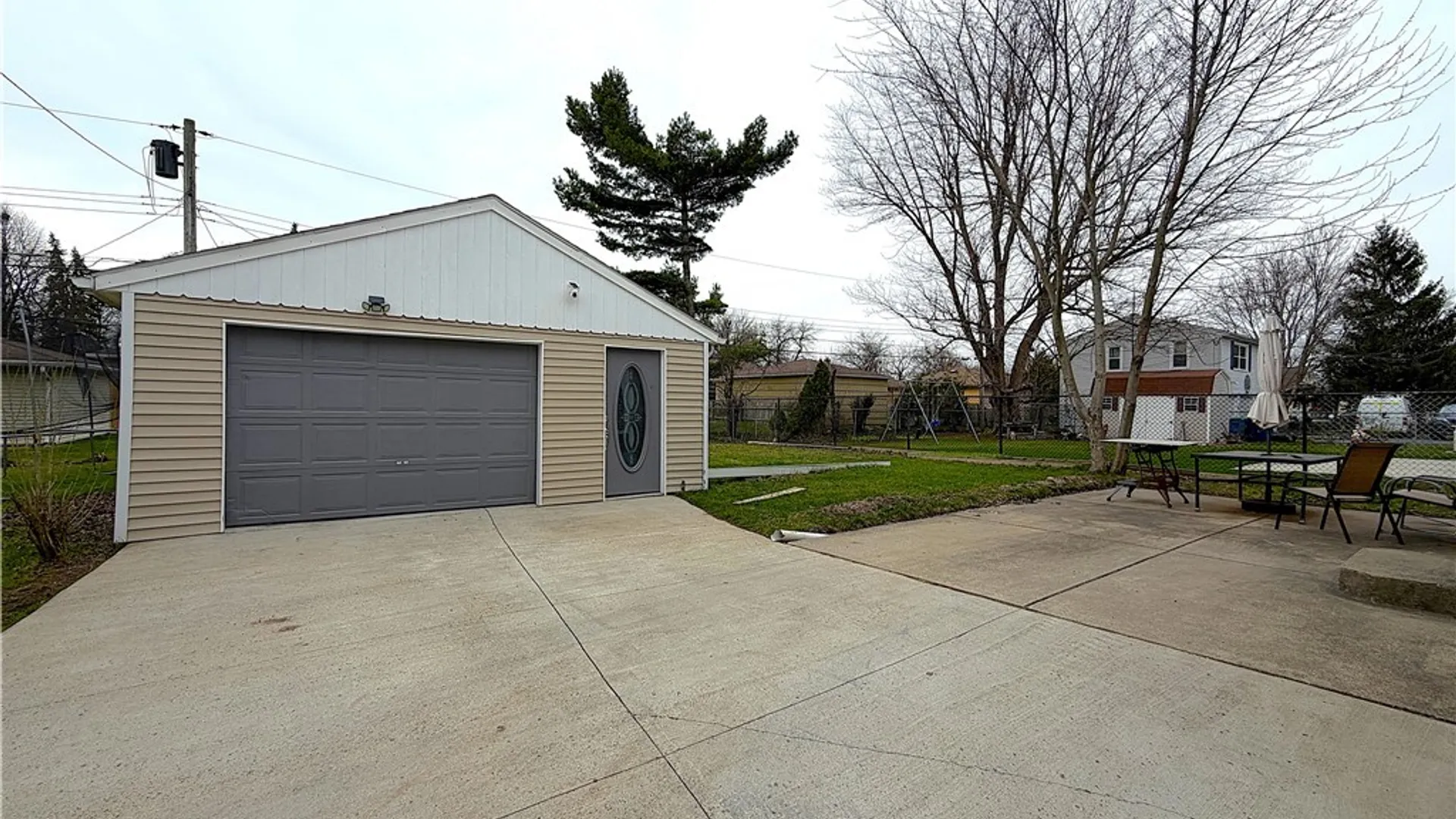 Property at 723 Longmeadow Road, Amherst, NY 14226 40