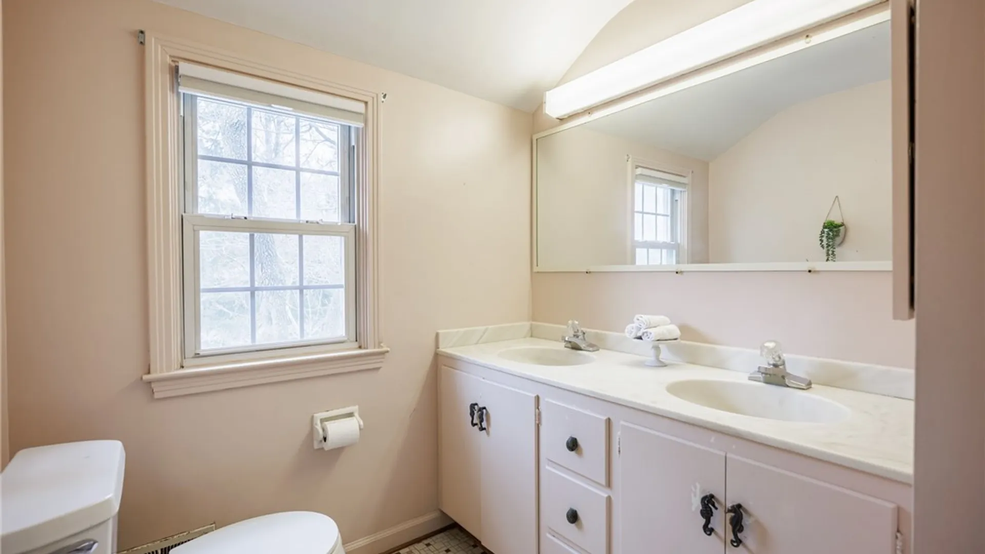 Property at 48 Shelwood Drive, Pittsford, NY 14618 23