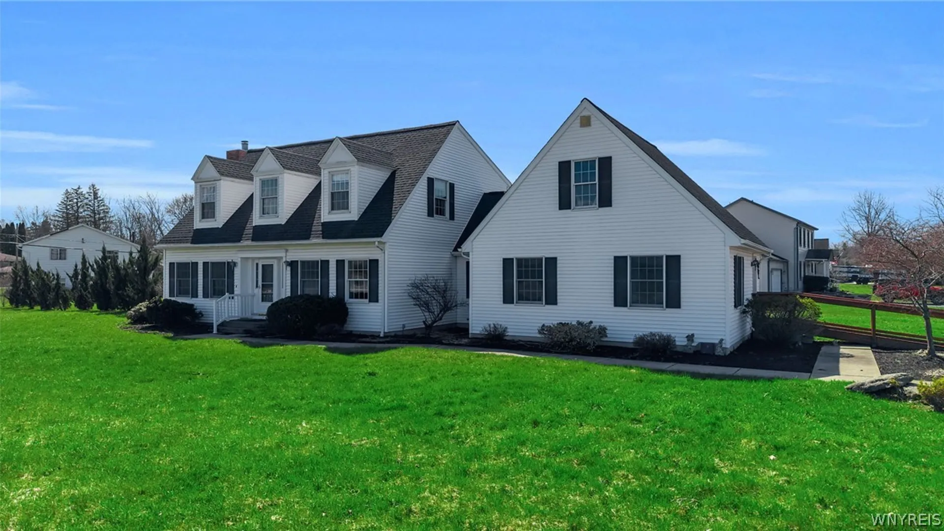 Property at 11881 Broadway Street, Alden, NY 14004 2