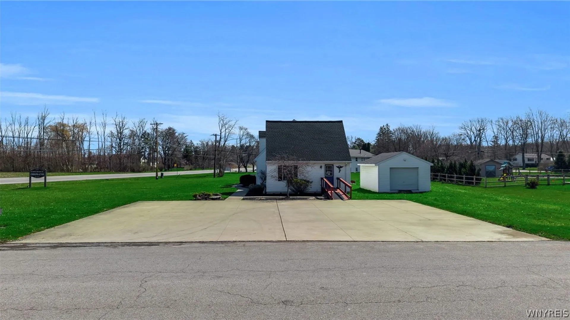 Property at 11881 Broadway Street, Alden, NY 14004 3