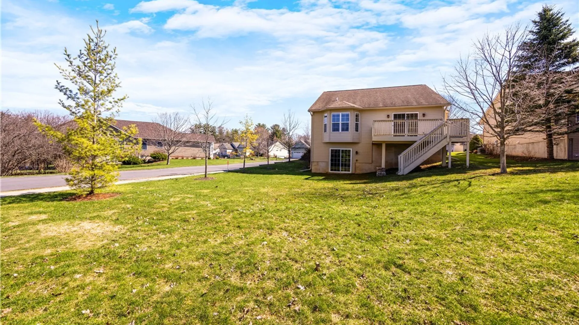Property at 2 Village Drive, Cazenovia, NY 13035 30