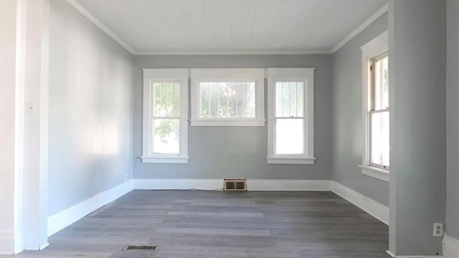 Property at 260 70th Street, Niagara Falls, NY 14304 5