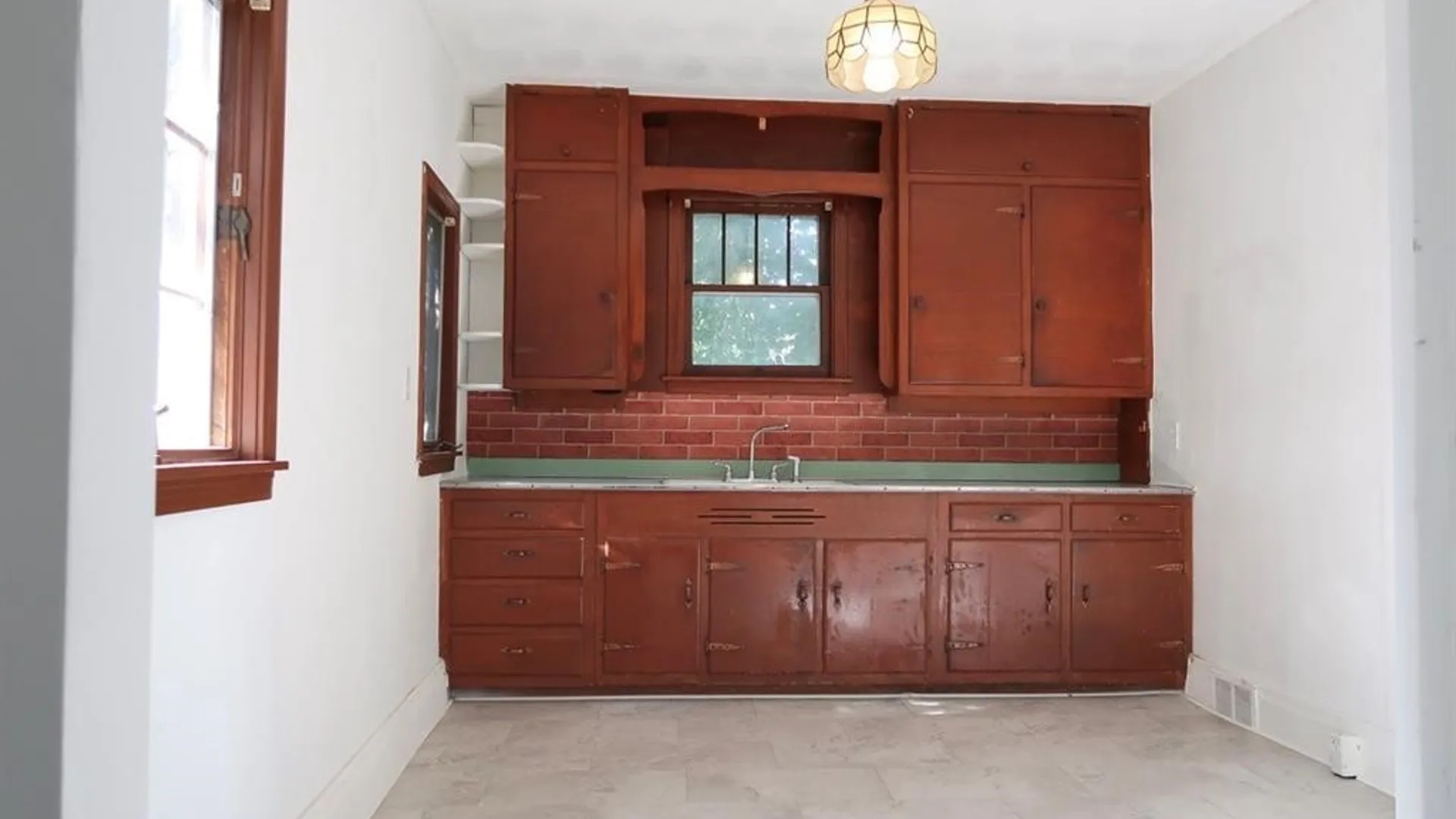 Property at 260 70th Street, Niagara Falls, NY 14304 7