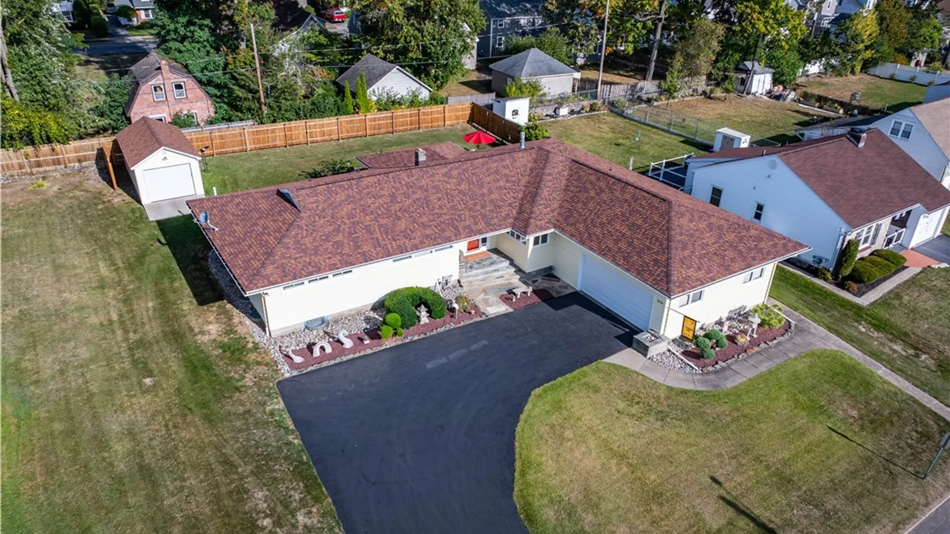 Property at 2636 Glenwood Road, Utica, NY 13501 3