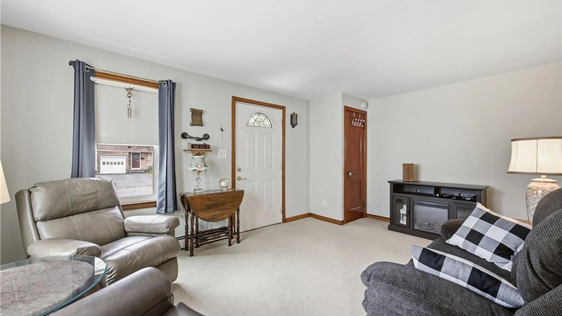 Property at 407 81st Street, Niagara Falls, NY 14304 4