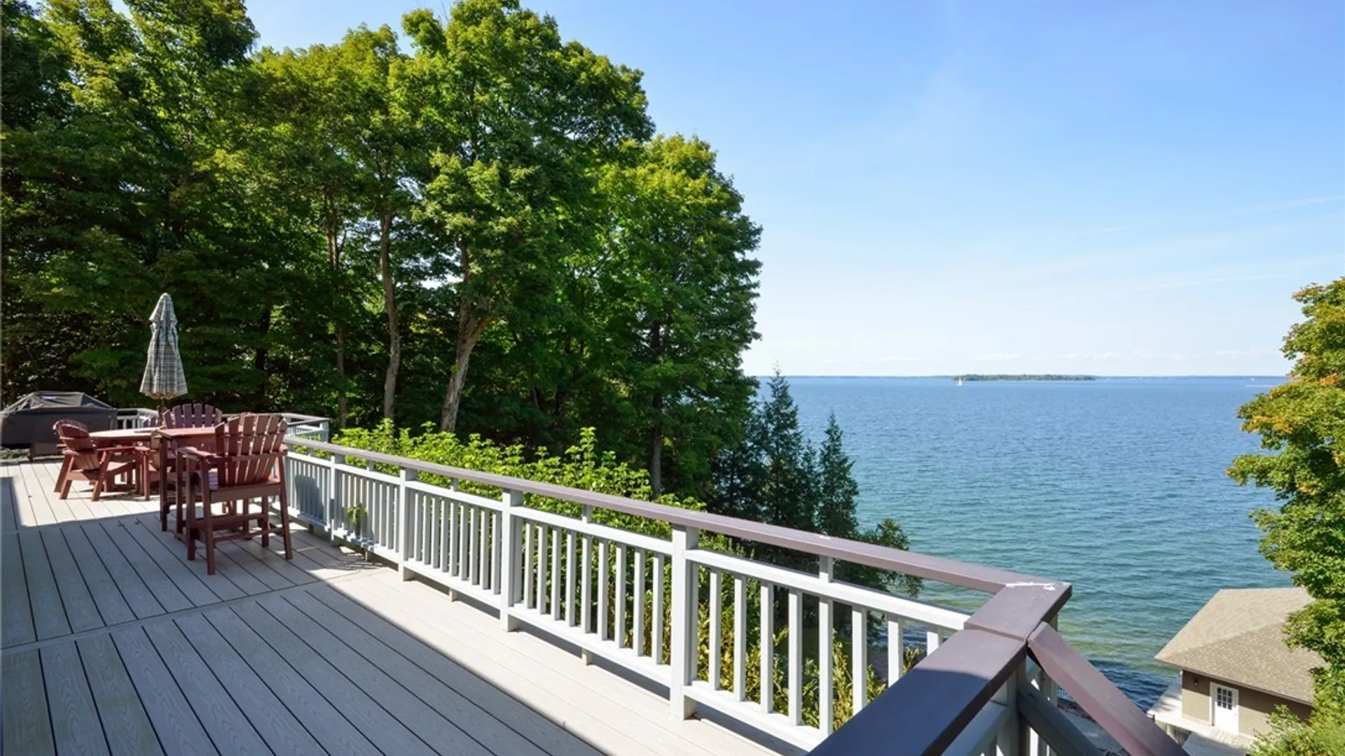 Property at 38306 Windward Cliffs, Clayton, NY 13624 10