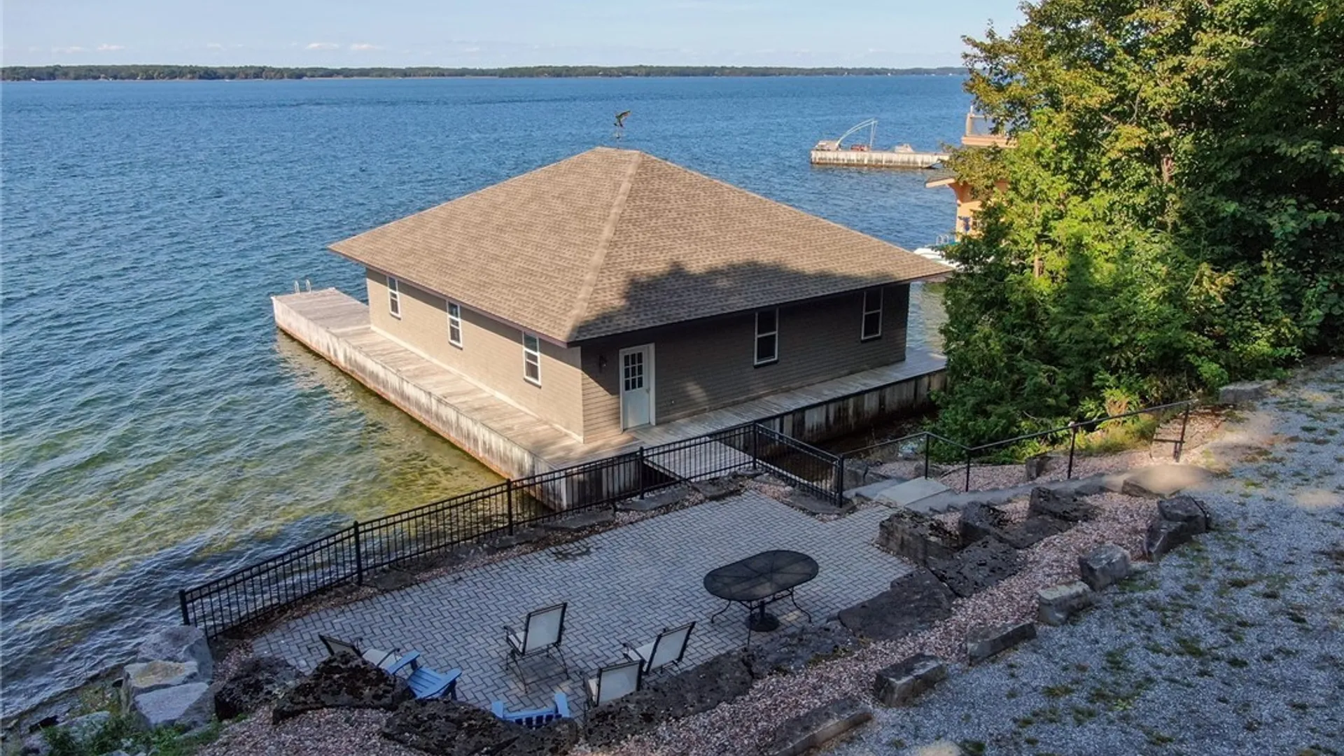 Property at 38306 Windward Cliffs, Clayton, NY 13624 8