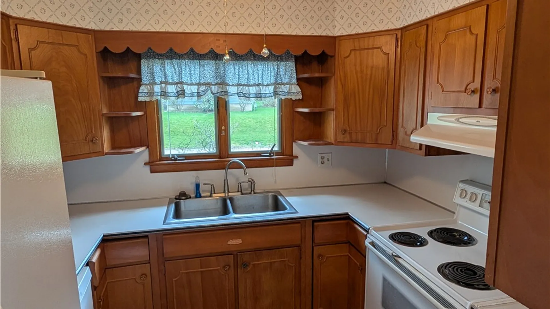 Property at 43 Chamberlain Avenue, Bradford City, PA 16701 12