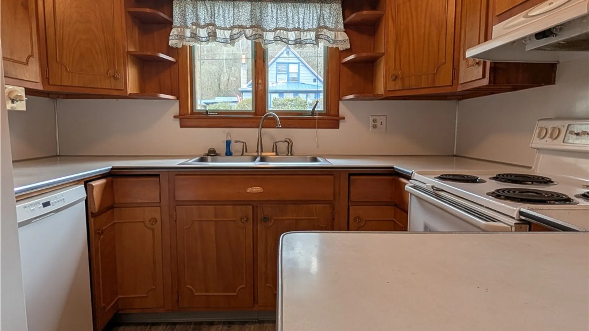 Property at 43 Chamberlain Avenue, Bradford City, PA 16701 14