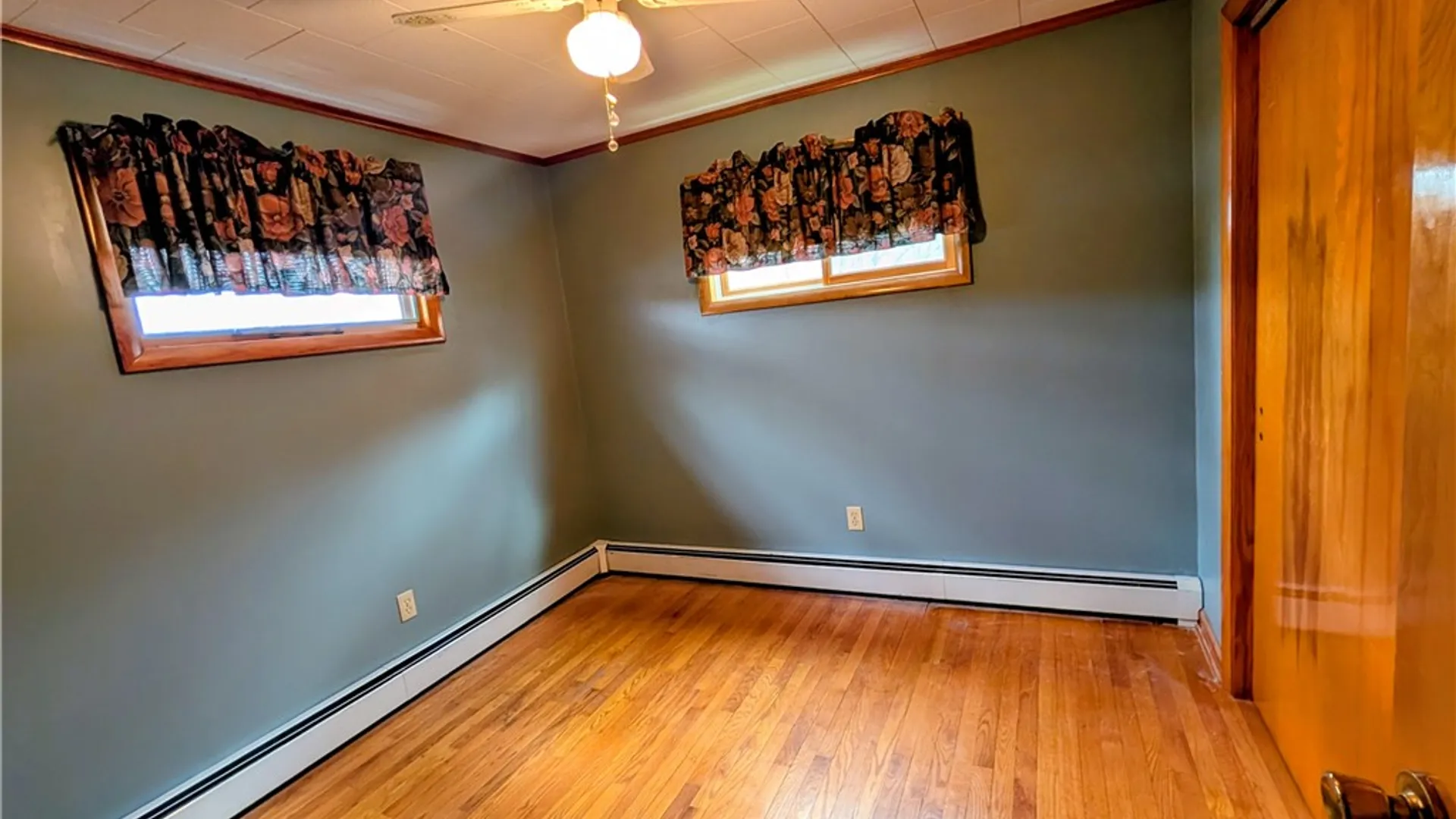 Property at 43 Chamberlain Avenue, Bradford City, PA 16701 17