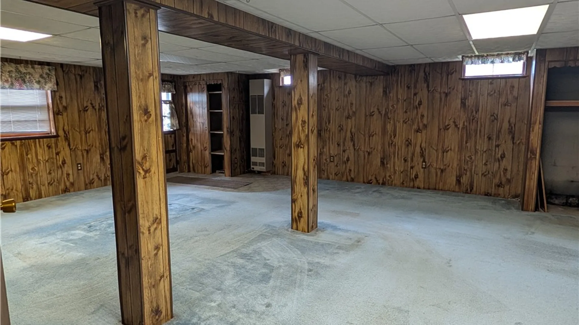 Property at 43 Chamberlain Avenue, Bradford City, PA 16701 28
