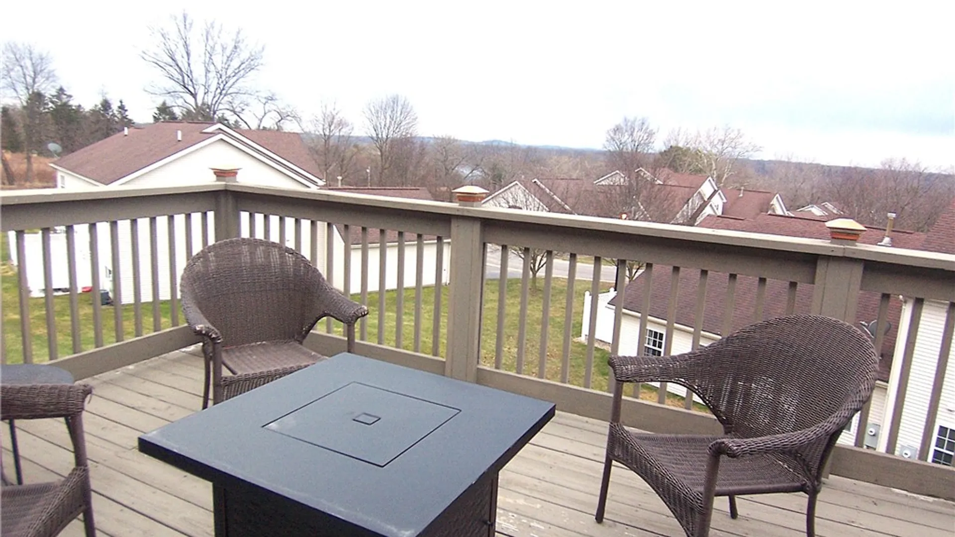 Property at 10 Mountain Ash Trl, Webster, NY 14580 21