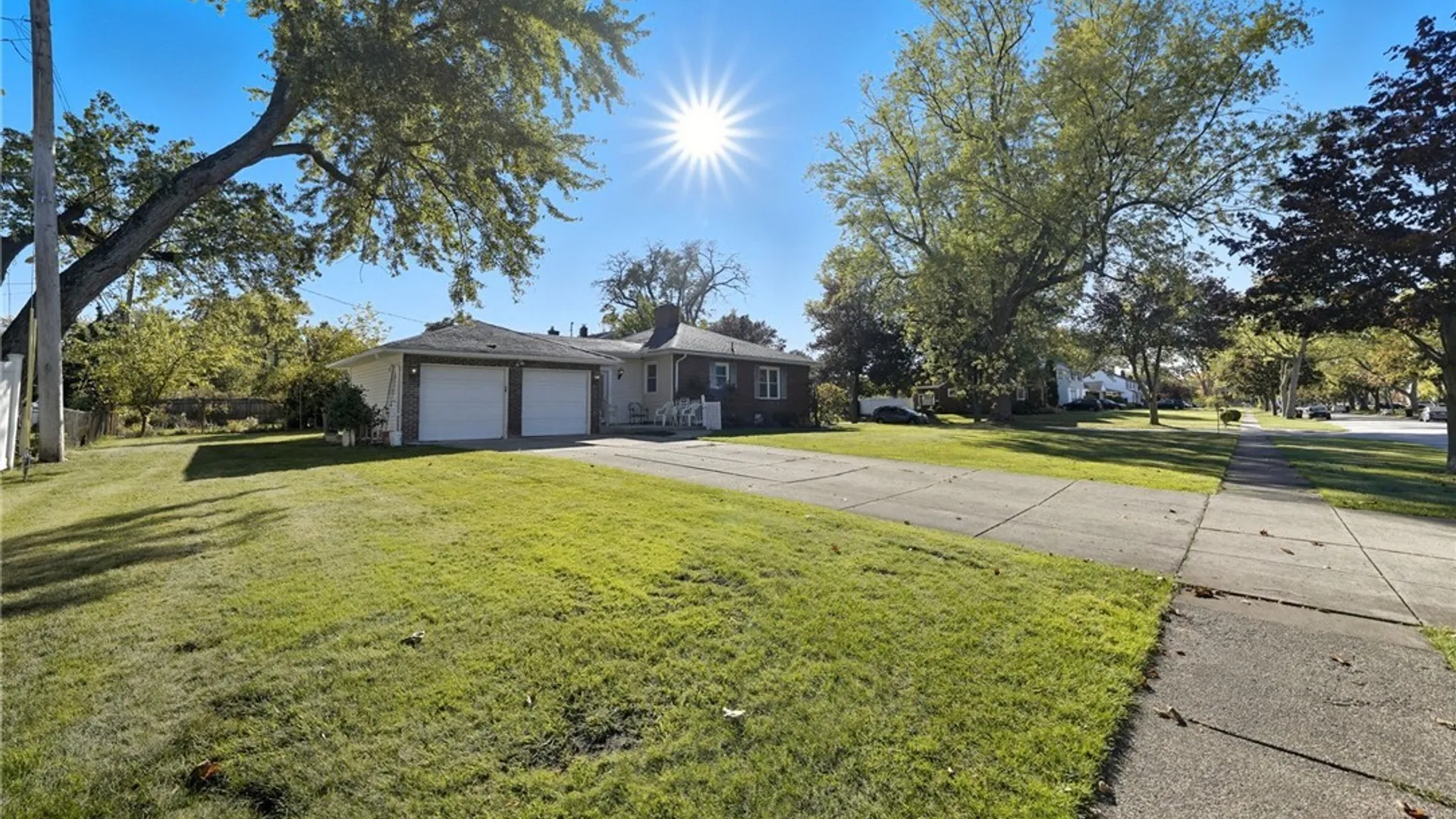 Property at 131 Colvinhurst Drive, Tonawanda, NY 14223 5