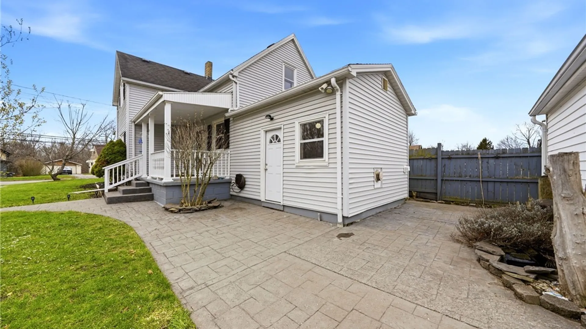Property at 88 Erie Street, Lancaster, NY 14086 39