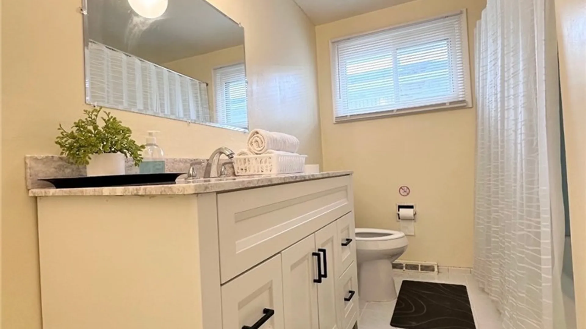 Property at 85 Fairoaks Lane, Cheektowaga, NY 14227 10